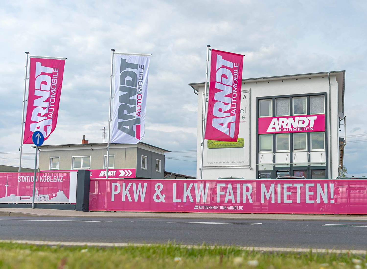 Station der Autovermietung Arndt in Koblenz | PKW, Transporter und LKW zu günstigen Preisen mieten